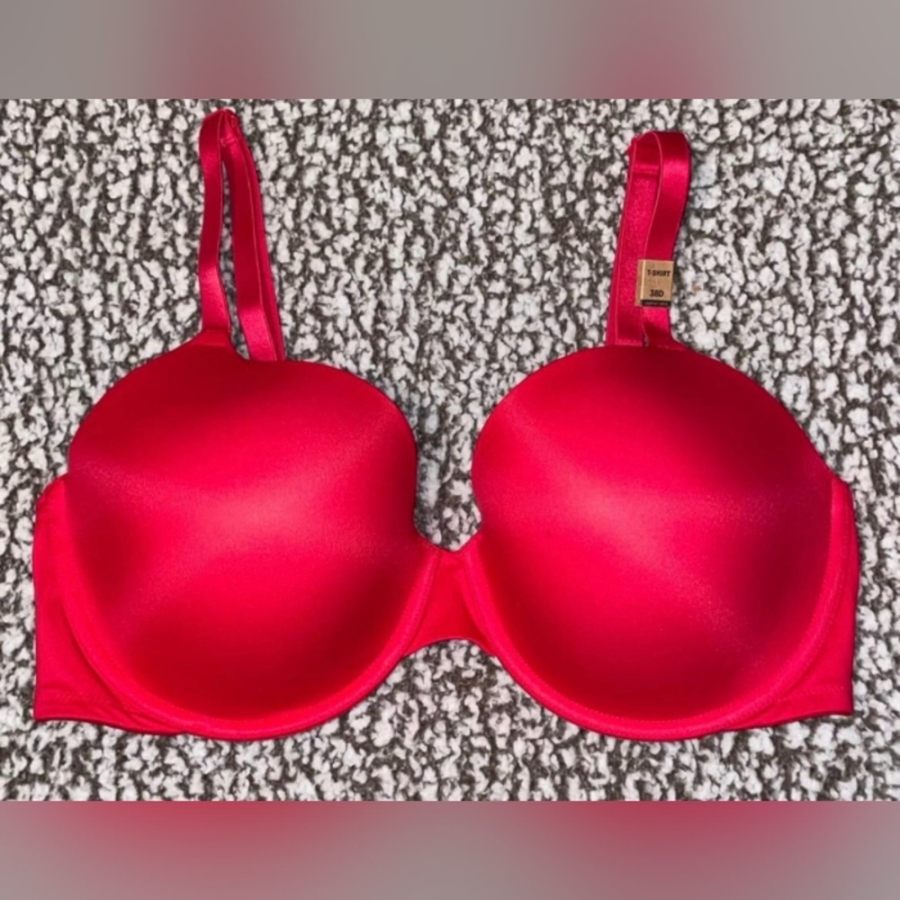 NWT PINK VS T-SHIRT BRAS RED SIZE 38D - Picture 1 of 8